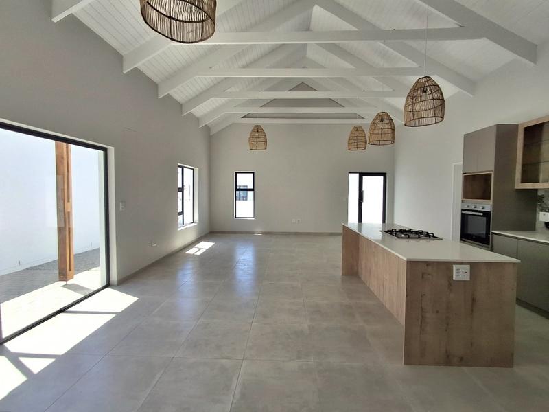 3 Bedroom Property for Sale in Britannia Bay Western Cape